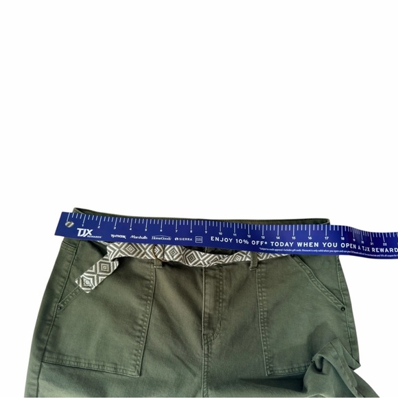 Time and Tru High Rise Skinny Jeans – Size 18 – Olive Green - Picture 5 of 8